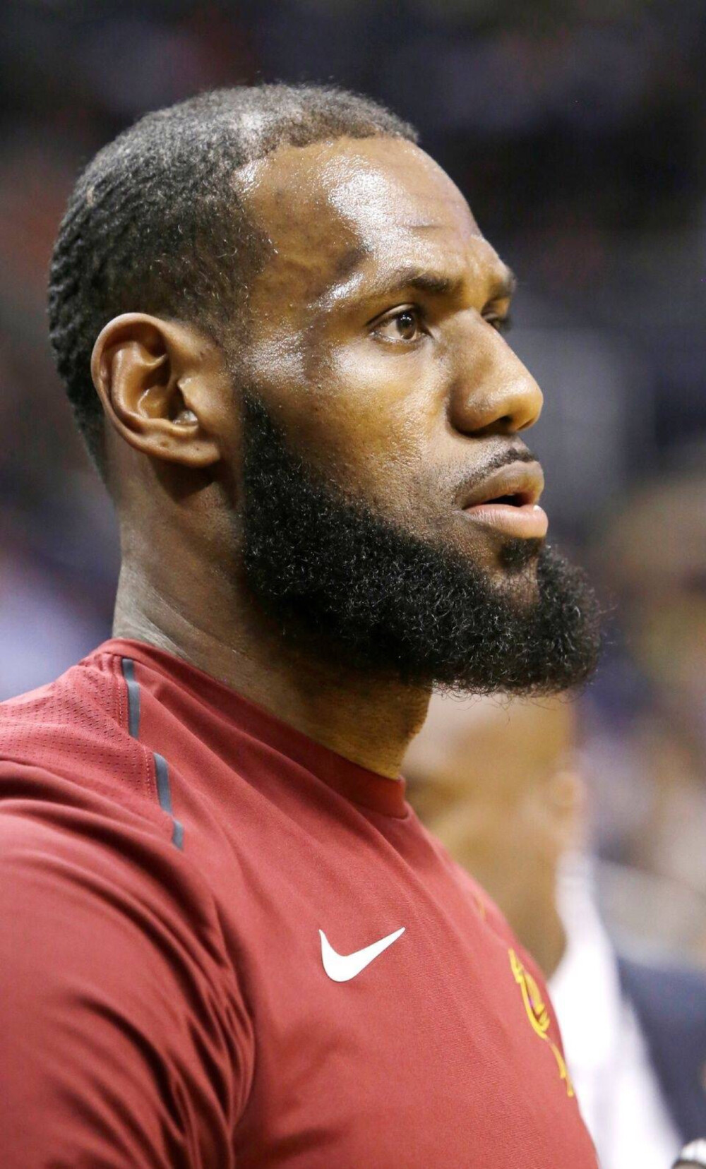 任何一项为 任何一项为