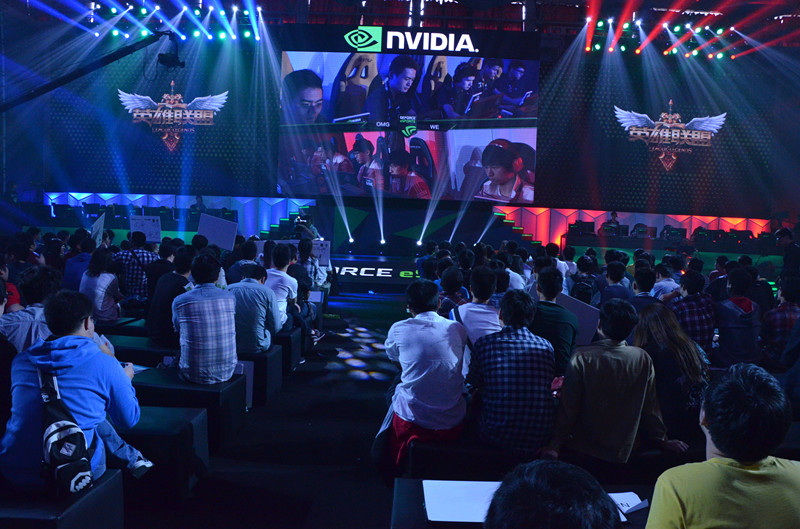 叙事追逐情 叙事追逐情